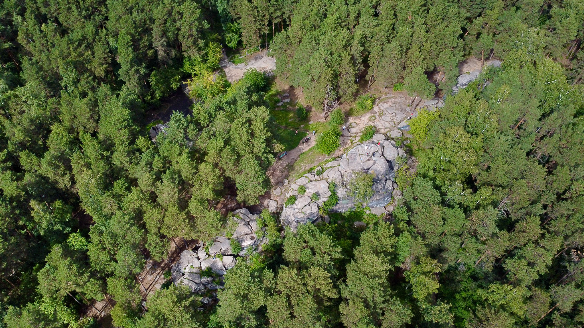 Шарташские каменные палатки, Екатеринбург (Shartash Stone Tents Rocks, Yekaterinburg)